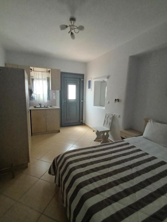 Theofanis Studios Agia Anna  Екстериор снимка