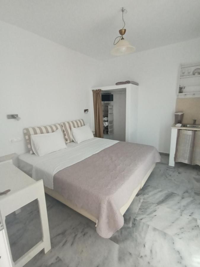 Theofanis Studios Agia Anna  Екстериор снимка