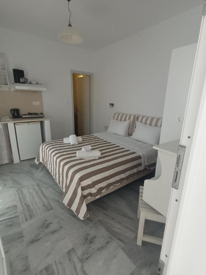 Theofanis Studios Agia Anna  Екстериор снимка